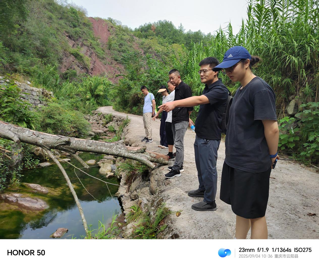 F75829401B5A5B28212F18D03AB81AC8